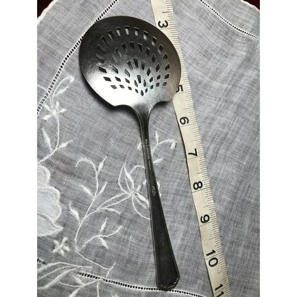 Oneida Wm. A. Rogers Triple Tomato Server